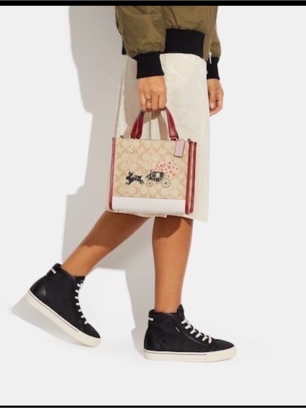 Coach Lunar New Year Dempsey signature canvas with a rabbit and carriage motif - Picture 3 of 15
